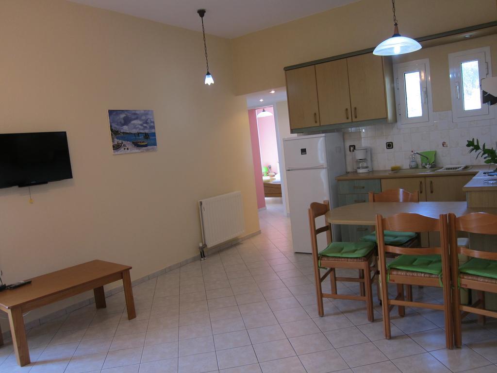 Stelios Apartments Istro Exterior photo